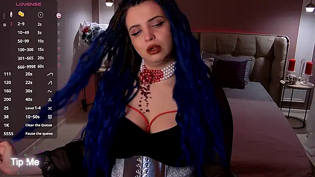 Miss Maya Mils online show from November 2025 01:09:01 AM