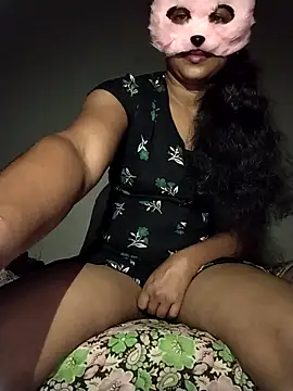 Snapshot of Sexygarl1024 chatting on November 2025 09:42:02 PM Sexygarl1024 online show from November 2025 09:42:02 PM