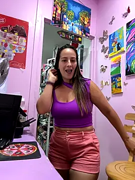 Snapshot of Rousse92 chatting on October 2025 10:54:02 PM Rousse92 online show from October 2025 10:54:02 PM