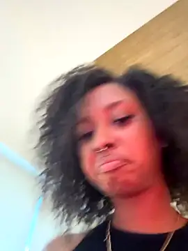 Your Paris online show from October 2025 11:38:02 PM