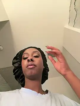 Your Paris online show from February 2026 09:03:01 PM