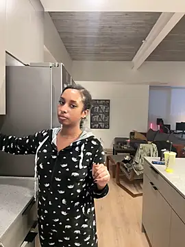 Your Paris online show from October 2025 02:40:01 PM