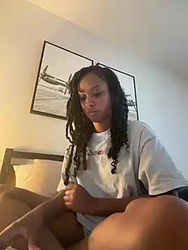 Your Paris online show from March 2026 05:38:02 PM