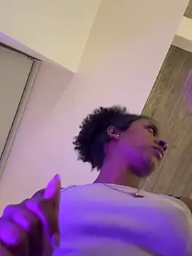 Your Paris online show from February 2026 03:25:01 AM