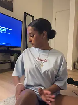 Your Paris online show from January 2026 07:34:01 AM