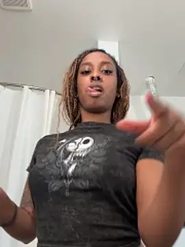 Your Paris online show from October 2025 09:25:02 PM