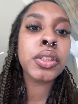 Your Paris online show from December 2025 07:04:01 PM