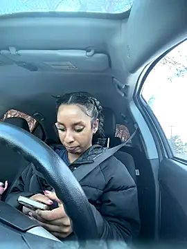 Your Paris online show from January 2026 06:01:01 PM