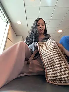 Your Paris online show from April 2026 12:31:01 PM