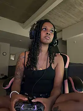 Your Paris online show from March 2026 06:05:02 AM