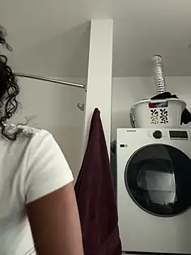 Your Paris online show from March 2026 05:28:01 PM