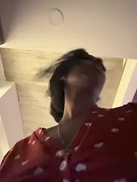 Your Paris online show from February 2026 08:38:01 AM