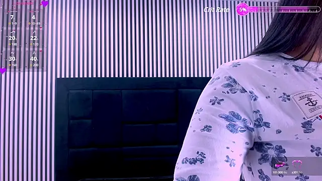 Snapshot of sarah_cream chatting on February 2025 09:49:02 PM sarah cream online show from February 2025 09:49:02 PM