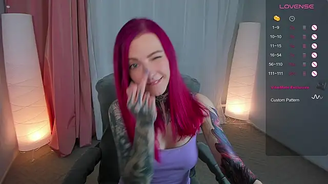 Roxy      online show from March 2025 11:50:01 PM