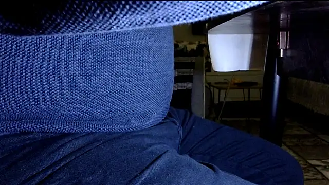 Snapshot of by-panic chatting on November 2025 09:19:02 PM by-panic online show from November 2025 09:19:02 PM