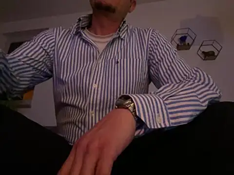 deskriptive online show from May 2026 10:22:01 PM