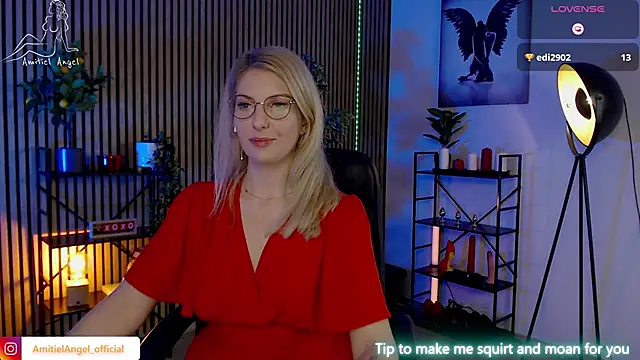 Snapshot of Amitiel_Angel chatting on February 2025 08:14:02 PM Amitiel Angel online show from February 2025 08:14:02 PM