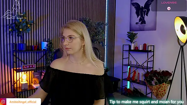 Snapshot of Amitiel_Angel chatting on February 2025 07:55:02 AM Amitiel Angel online show from February 2025 07:55:02 AM