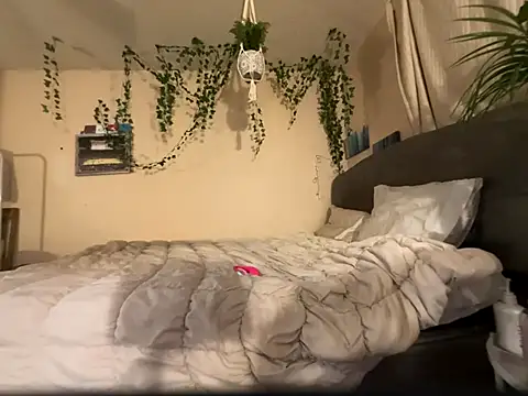 magicalc00ch online show from October 2025 07:16:02 AM