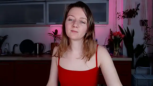 Elly Helly online show from January 2025 08:37:02 PM