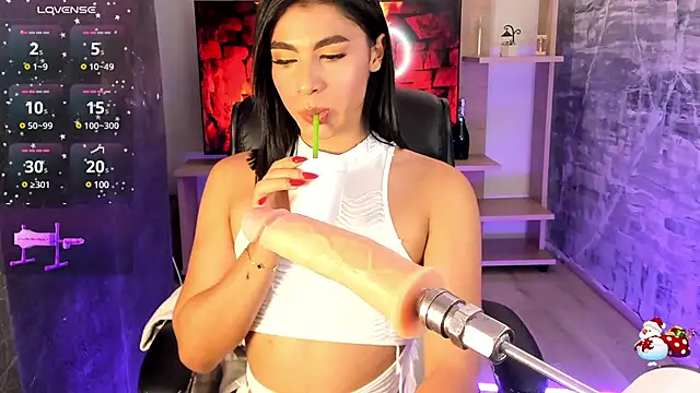 Snapshot of IsabelleFoxx_ chatting on January 2025 05:31:02 AM IsabelleFoxx online show from January 2025 05:31:02 AM