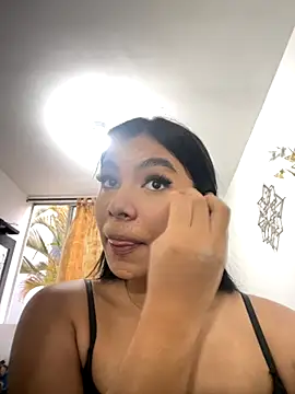 Snapshot of IsabelleFoxx_ chatting on October 2025 08:41:02 PM IsabelleFoxx online show from October 2025 08:41:02 PM