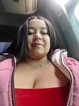 Cristal  04 online show from December 2025 05:51:01 PM