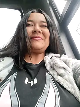 Cristal  04 online show from October 2025 04:08:02 PM