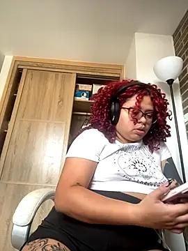 6nalanie online show from December 2025 09:36:02 PM