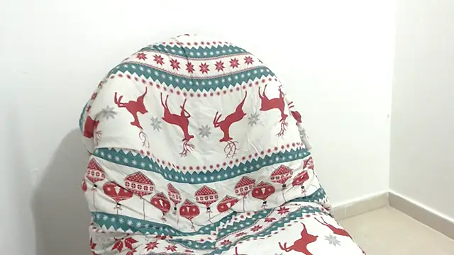 isaaclatino online show from December 2025 07:40:01 AM