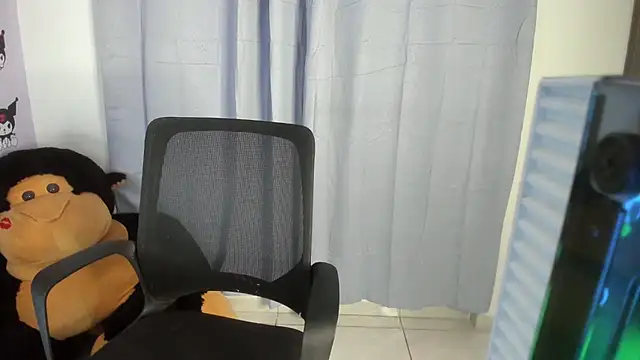 isaaclatino online show from November 2025 02:39:01 AM