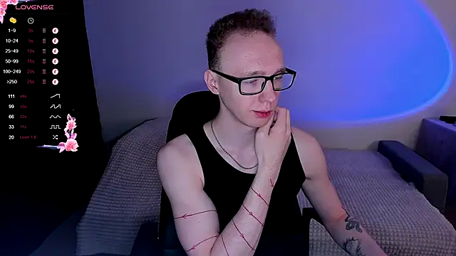 Alex silents online show from September 2025 02:38:02 PM