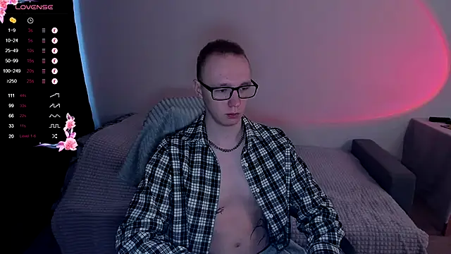 Alex silents online show from October 2025 10:39:02 AM