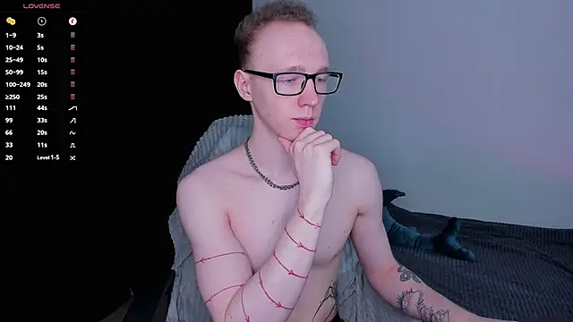 Alex silents online show from May 2026 04:04:02 PM