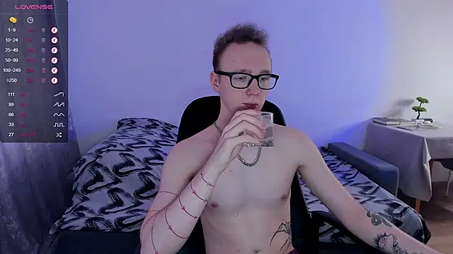 Alex silents online show from February 2025 10:38:02 AM