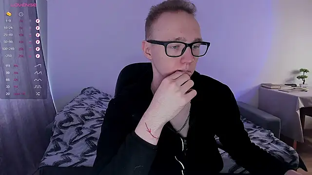 Alex silents online show from March 2025 10:05:02 AM