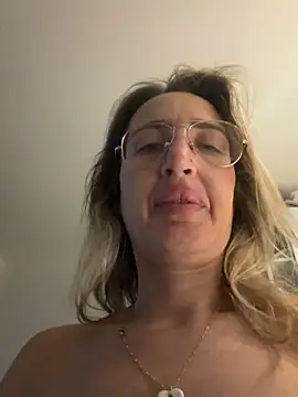 casalinga88 online show from February 2026 07:08:01 AM