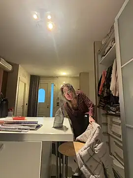 casalinga88 online show from February 2026 07:19:01 AM