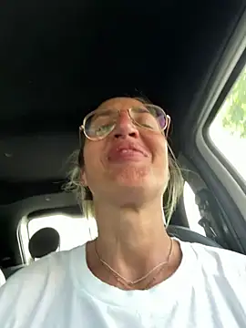 Snapshot of casalinga88 chatting on June 2026 04:02:02 PM casalinga88 online show from June 2026 04:02:02 PM
