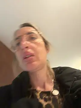 casalinga88 online show from February 2026 07:31:01 AM