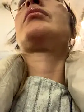 casalinga88 online show from November 2025 08:08:01 PM