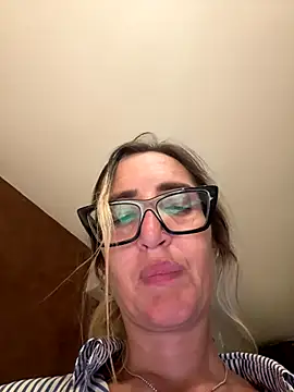 casalinga88 online show from September 2025 09:41:02 PM