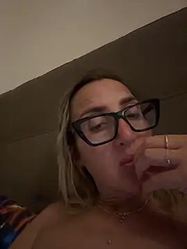 casalinga88 online show from September 2025 10:31:02 PM