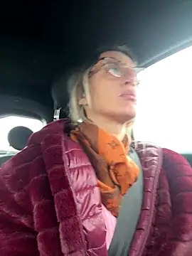 casalinga88 online show from December 2025 08:52:02 AM