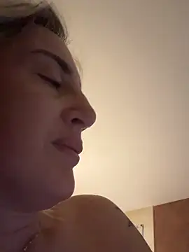 casalinga88 online show from February 2026 07:02:01 AM