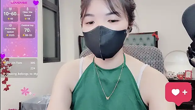 Berrysweet 68 online show from April 2026 03:35:02 PM