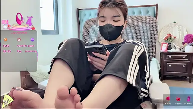 Berrysweet 68 online show from November 2025 02:37:02 AM