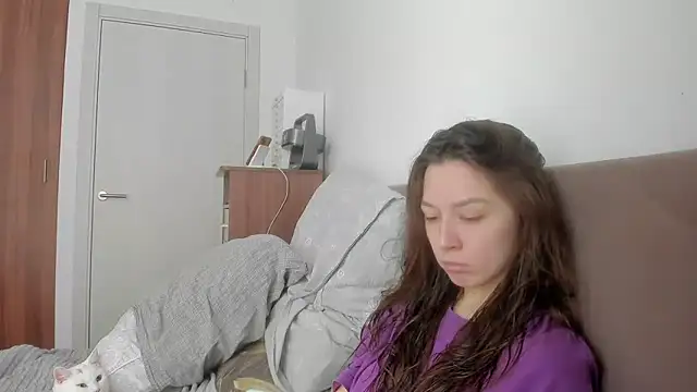 Adela Vetta online show from February 2026 07:41:02 AM