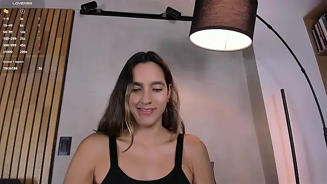 Snapshot of honeyhot69__ chatting on February 2025 11:33:01 AM honeyhot69   online show from February 2025 11:33:01 AM