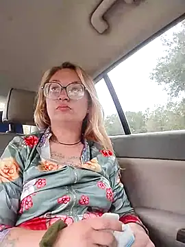 xWhoreAbleX Pika online show from October 2025 06:19:02 PM